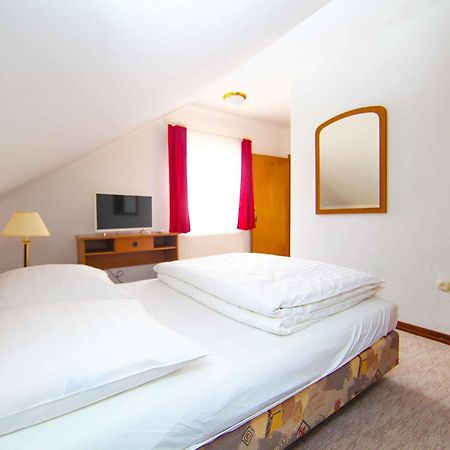 Hard Rock Rooms For Two Ливно Экстерьер фото